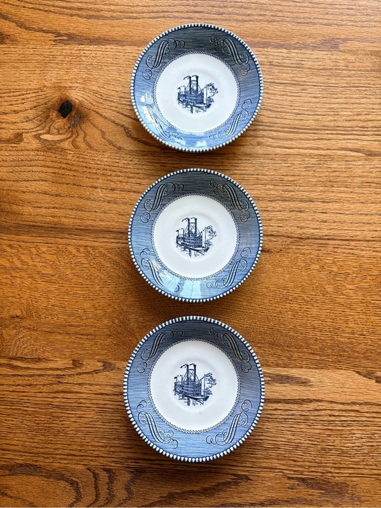 Currier & Ives Other - Vintage Currier & Ives “Low Water in the Mississippi"- set of 3 plates- 6 inches
